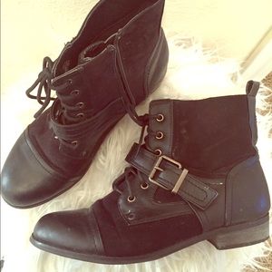 Women’s Moto Boots